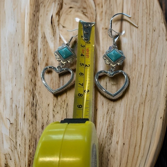 Vintage Style Boho Western Faux Turquoise Heart Dangle Drop Earrings - Picture 6 of 6
